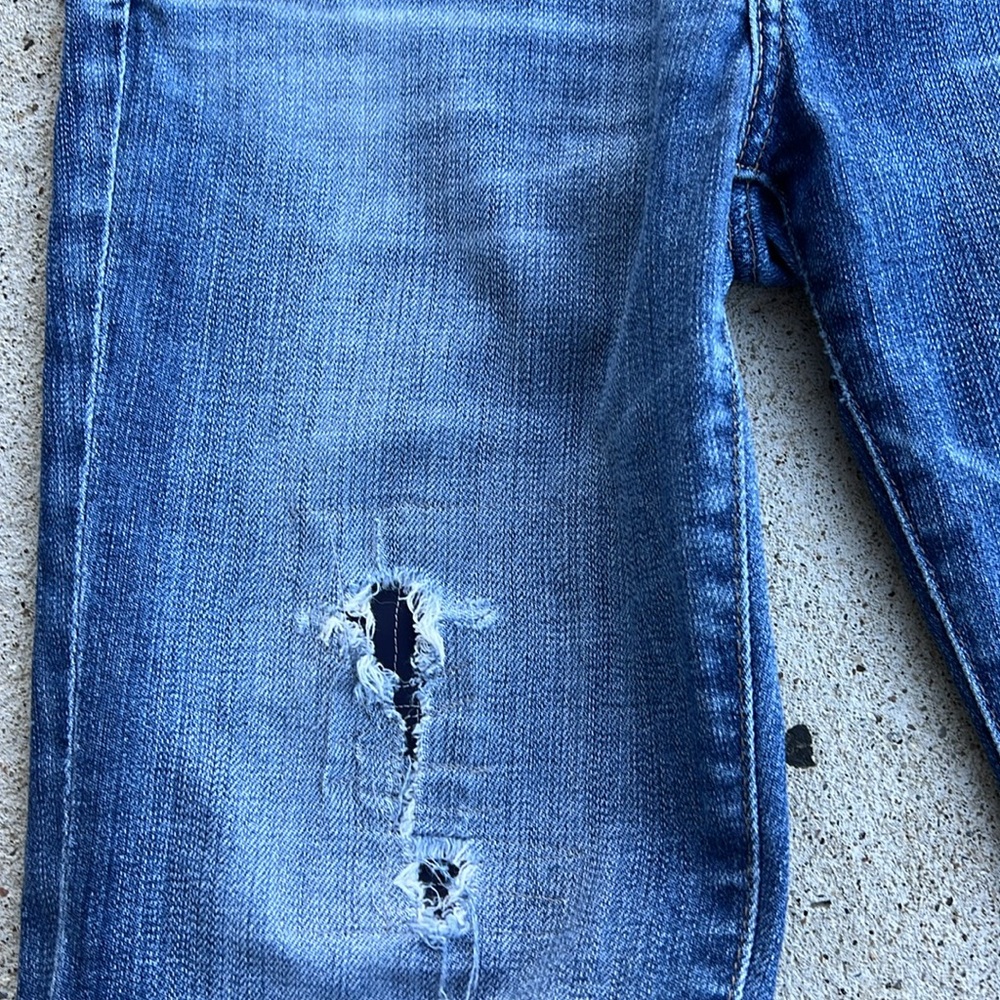 AG The Stilt Cigarette Roll-Up Low-Rise Distressed Stretch Ankle Jeans Waist 26 - Picture 8 of 11